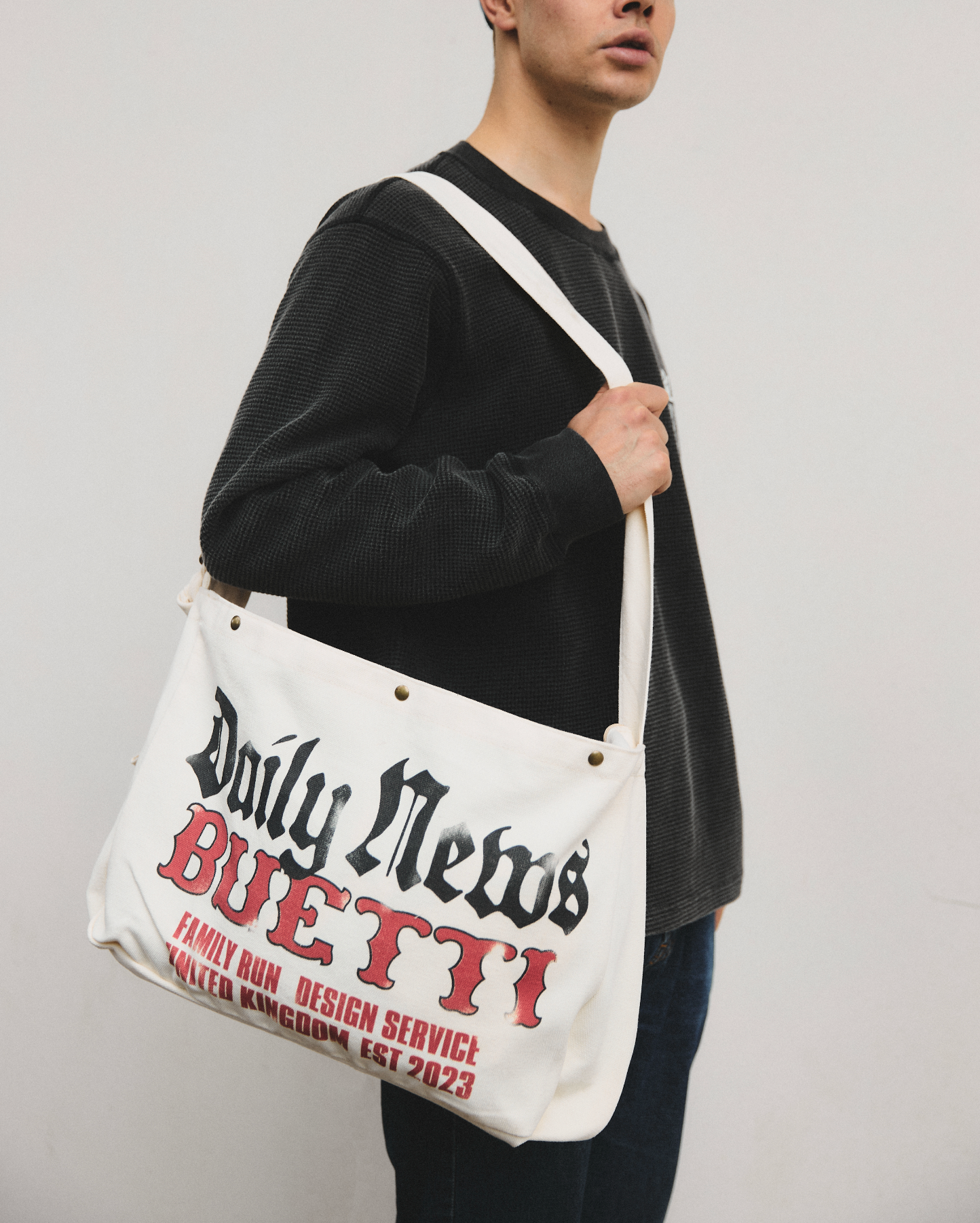 Buetti Daily News Bag Natural V2